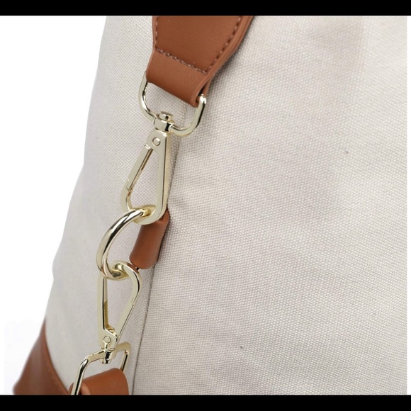 Carry on Travel Bag / sleepover bag - Picture 4 of 5